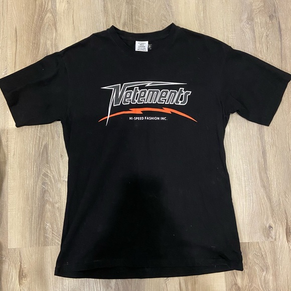 VETEMENTS TEE - Picture 1 of 2